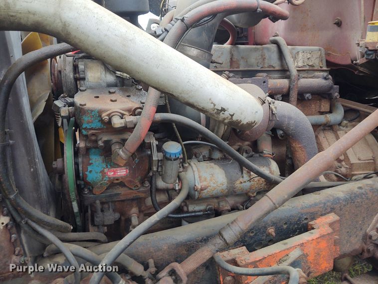 image for item IK9311 1990 Ford L8000  dump truck