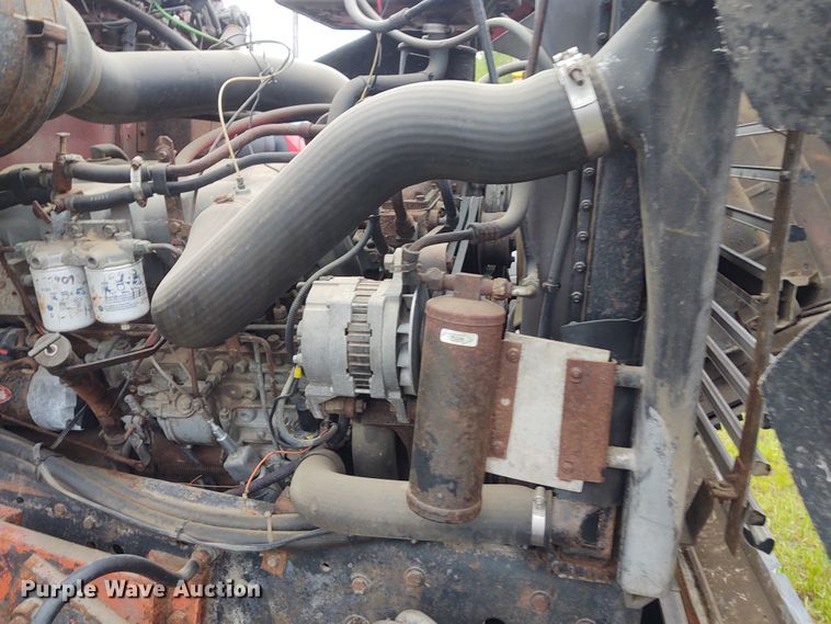 image for item IK9311 1990 Ford L8000  dump truck