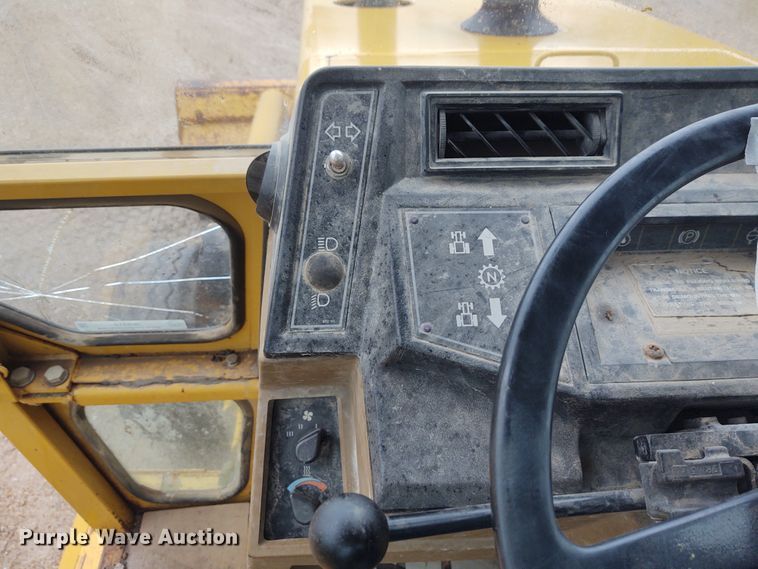 image for item IK9312 1988 Caterpillar 416  backhoe