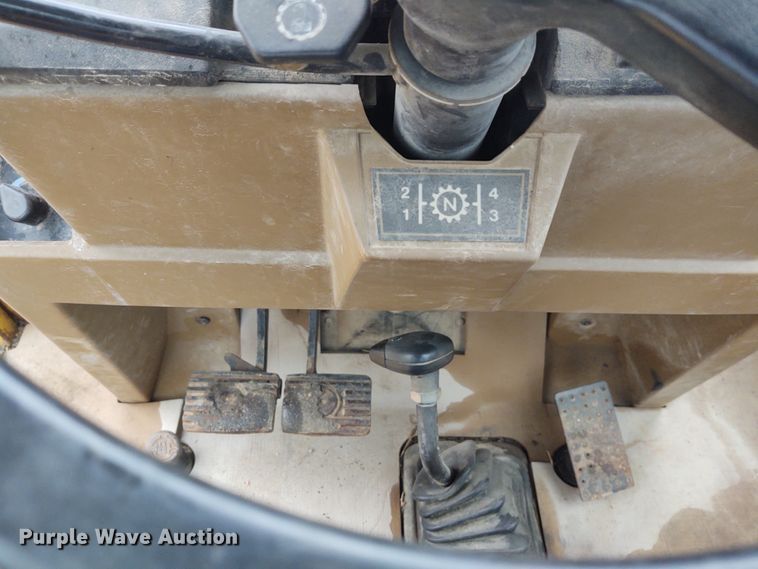 image for item IK9312 1988 Caterpillar 416  backhoe