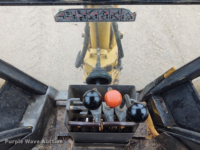 image for item IK9315 Ford 555C  backhoe