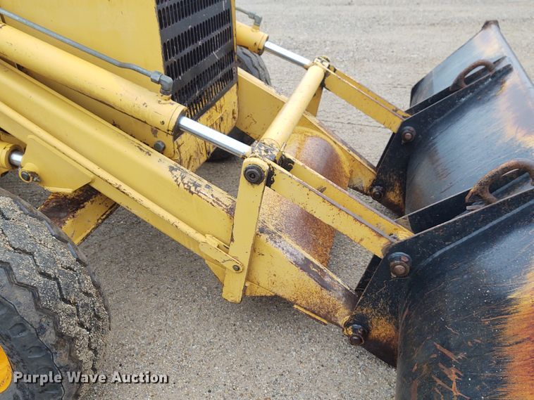 image for item IK9315 Ford 555C  backhoe