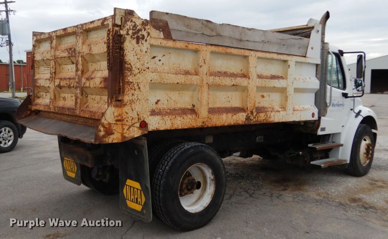 image for item IL9430 2006 Freightliner Business Class M2  dump truck