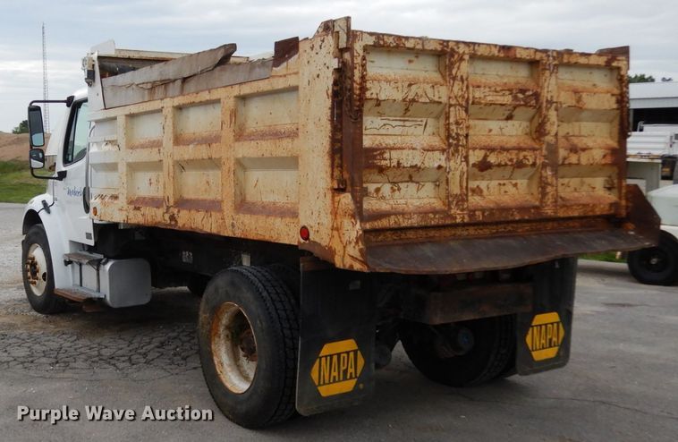 image for item IL9430 2006 Freightliner Business Class M2  dump truck