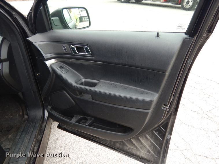 image for item IL9463 2016 Ford Explorer Police  SUV