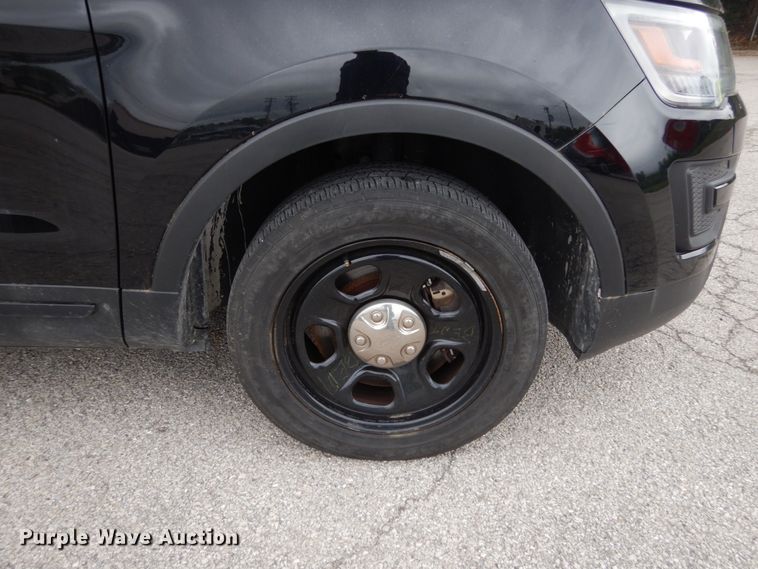 image for item IL9463 2016 Ford Explorer Police  SUV