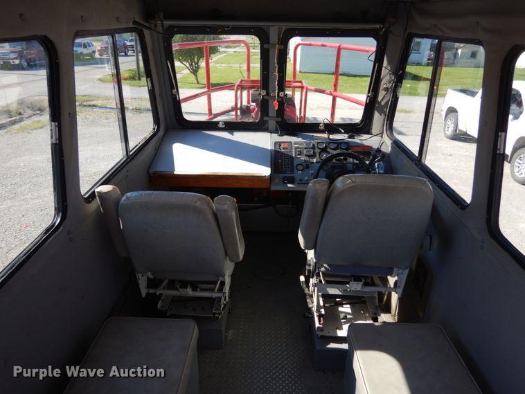 image for item IL9489 1991 SeaArk  boat