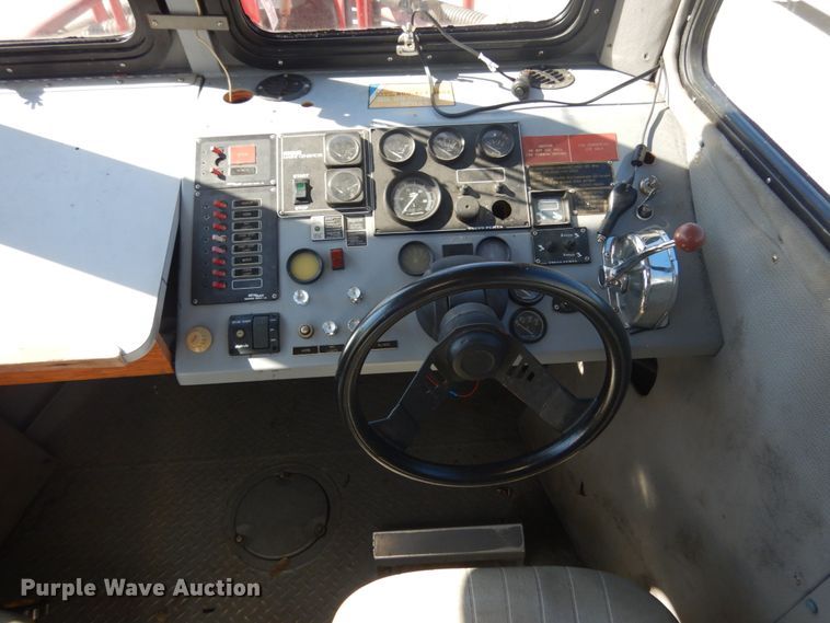 image for item IL9489 1991 SeaArk  boat