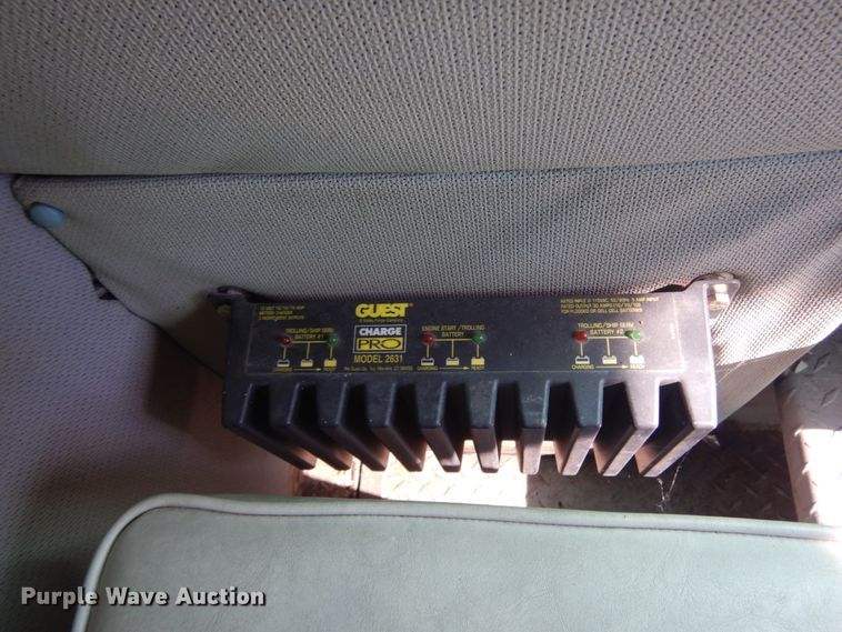 image for item IL9489 1991 SeaArk  boat