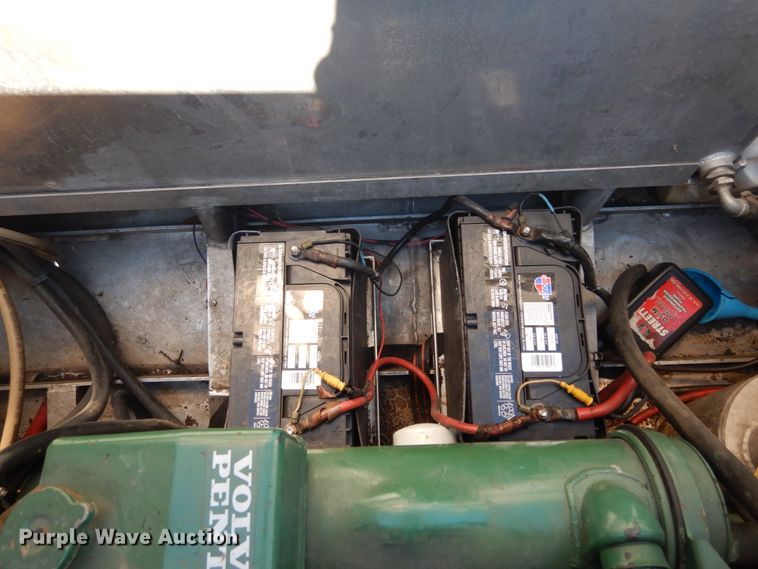 image for item IL9489 1991 SeaArk  boat