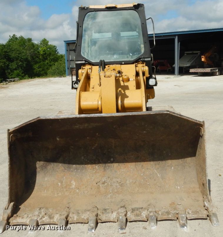 image for item IL9492 1997 Caterpillar 953C  track loader