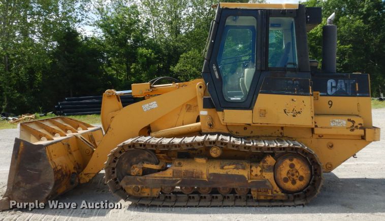 image for item IL9492 1997 Caterpillar 953C  track loader
