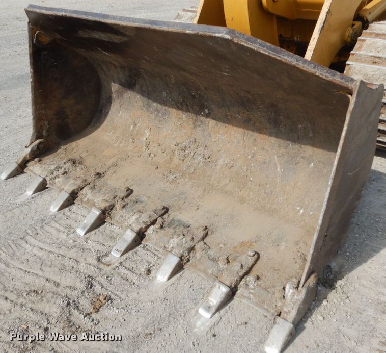 image for item IL9492 1997 Caterpillar 953C  track loader