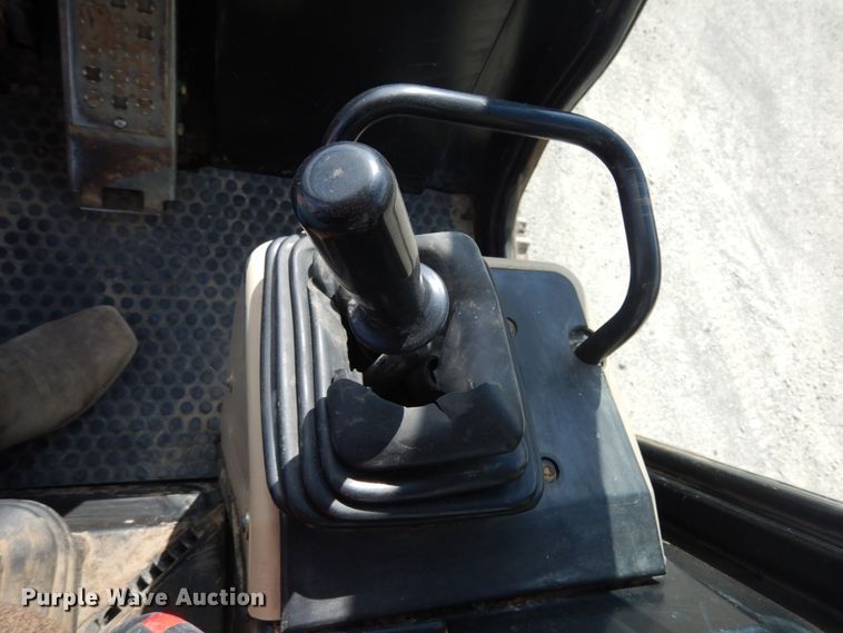 image for item IL9492 1997 Caterpillar 953C  track loader