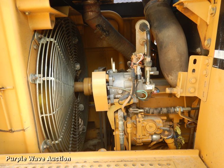 image for item IL9492 1997 Caterpillar 953C  track loader