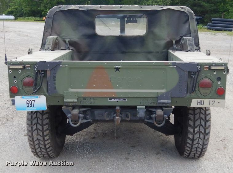 image for item IL9493 1991 Am General HMMWVM998  Humvee SUV