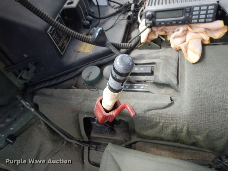 image for item IL9493 1991 Am General HMMWVM998  Humvee SUV