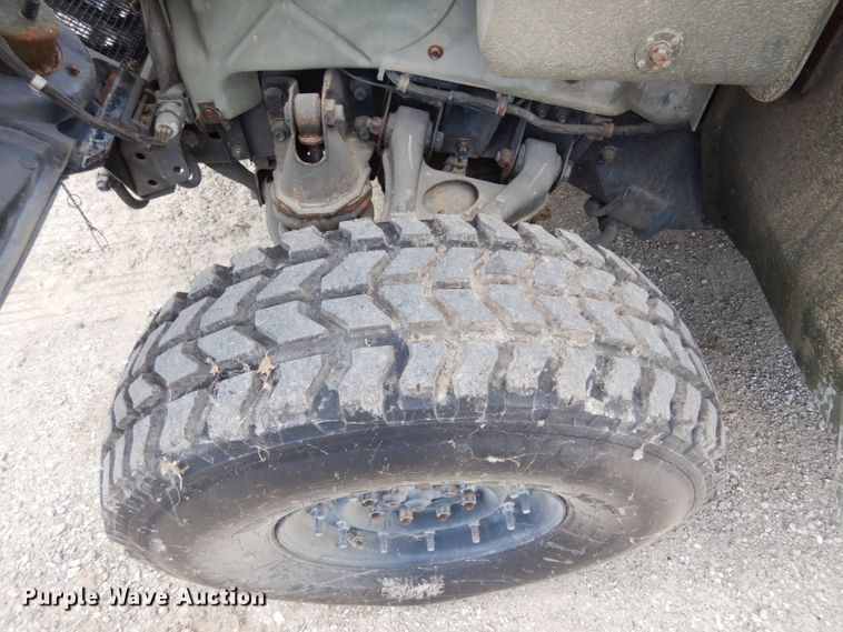 image for item IL9493 1991 Am General HMMWVM998  Humvee SUV