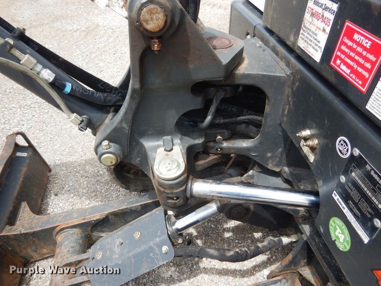 image for item IL9495 2015 Bobcat E32  mini excavator