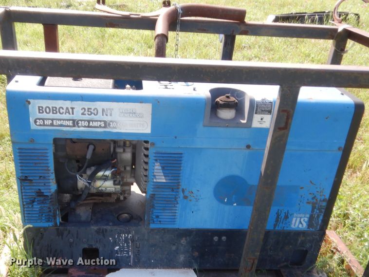 image for item IP9935 Miller Bobcat 250  welder