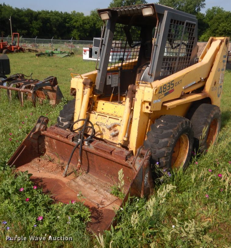 image for item IP9938 Gehl 4835DXT  skid steer loader
