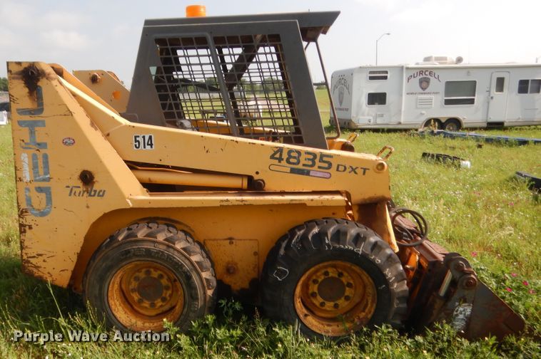 image for item IP9938 Gehl 4835DXT  skid steer loader