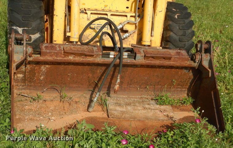 image for item IP9938 Gehl 4835DXT  skid steer loader