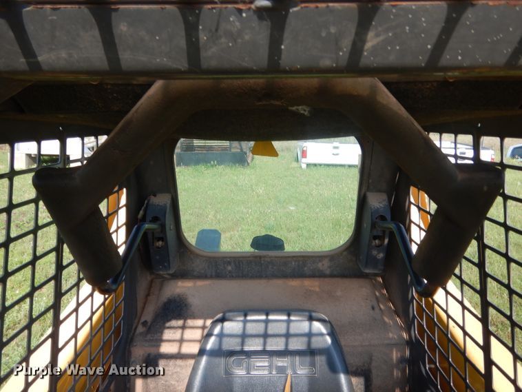 image for item IP9938 Gehl 4835DXT  skid steer loader