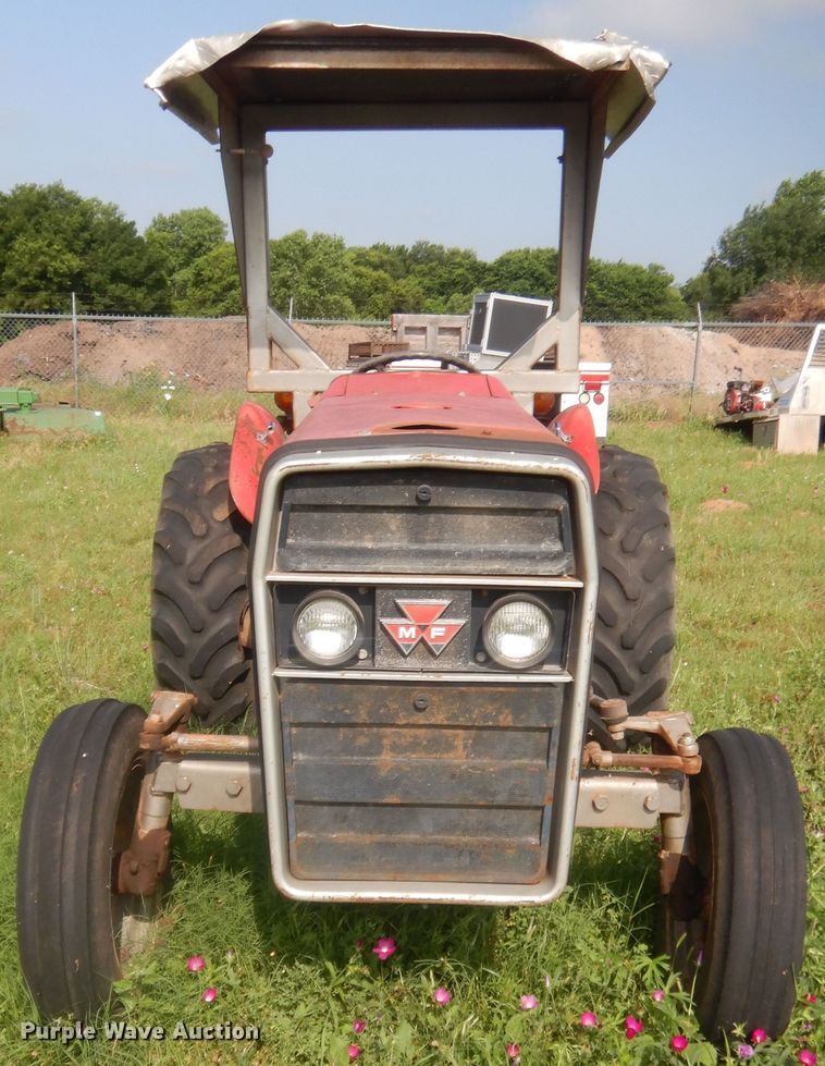 image for item IP9942 1980 Massey Ferguson 230  tractor