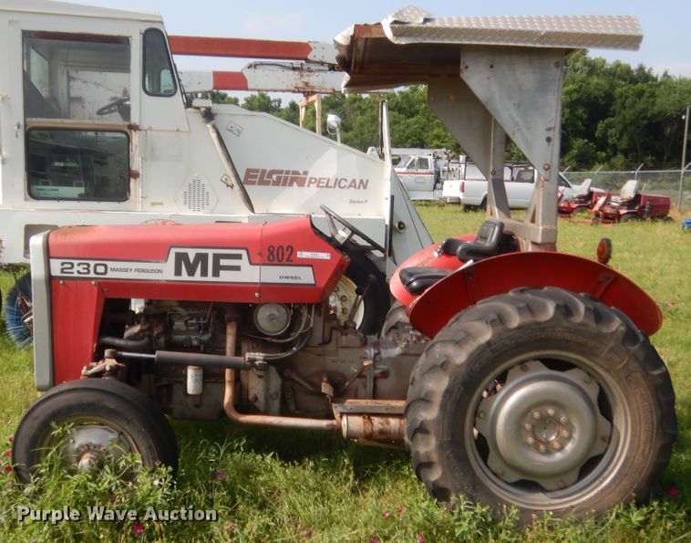 image for item IP9942 1980 Massey Ferguson 230  tractor