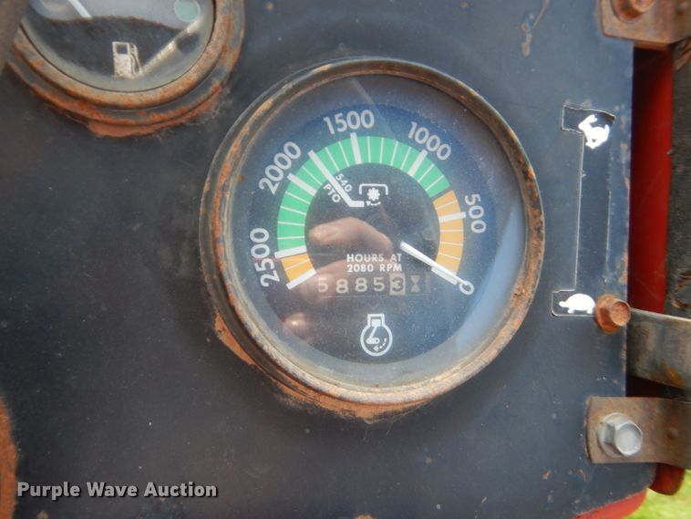 image for item IP9942 1980 Massey Ferguson 230  tractor