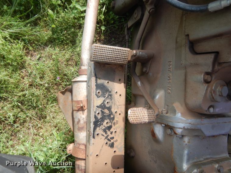 image for item IP9942 1980 Massey Ferguson 230  tractor