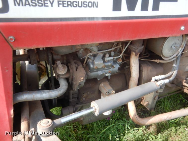 image for item IP9942 1980 Massey Ferguson 230  tractor