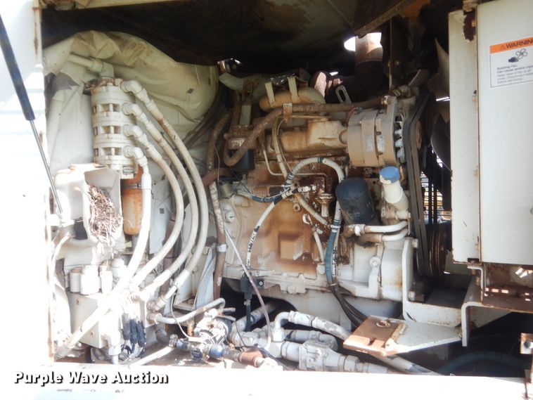 image for item IP9943 1995 Elgin Pelican P  street sweeper