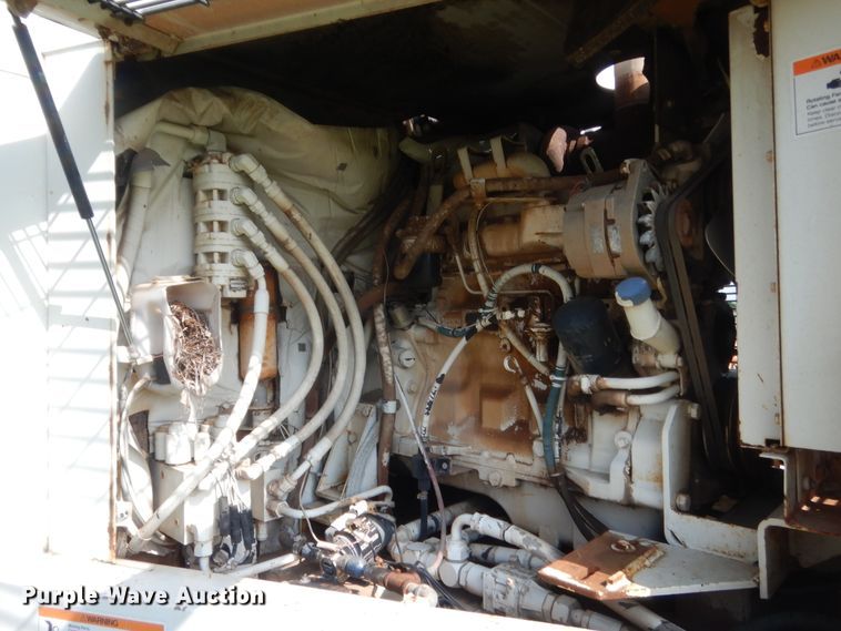 image for item IP9943 1995 Elgin Pelican P  street sweeper