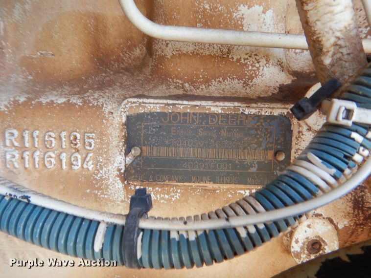 image for item IP9943 1995 Elgin Pelican P  street sweeper