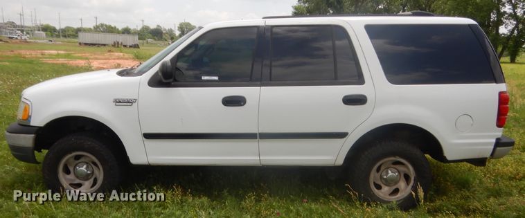 image for item IP9947 2001 Ford Expedition  SUV