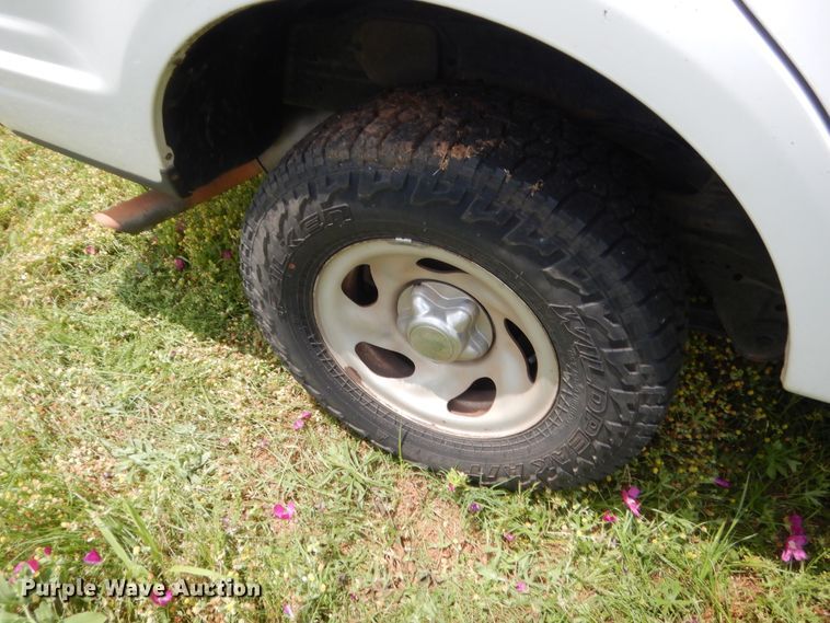 image for item IP9947 2001 Ford Expedition  SUV