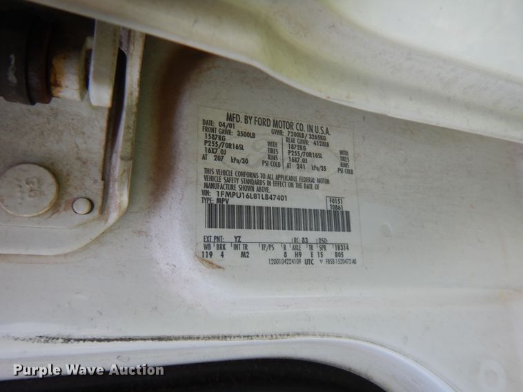 image for item IP9947 2001 Ford Expedition  SUV