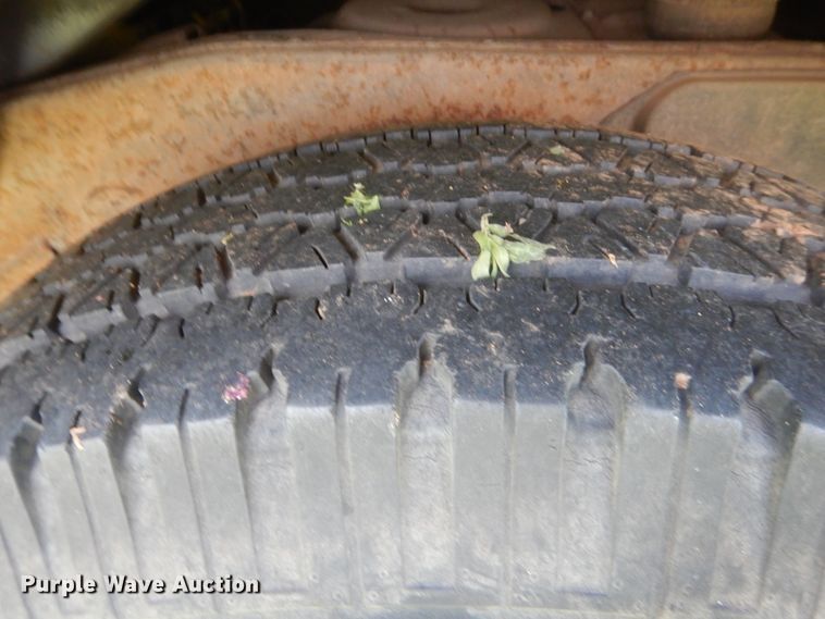 image for item IP9948 2000 Ford Expedition  SUV