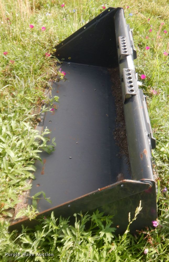 image for item IP9954 Bobcat  67"W skid steer bucket