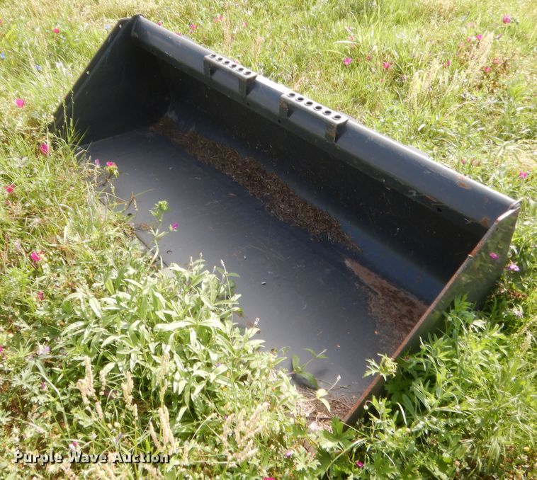image for item IP9954 Bobcat  67"W skid steer bucket
