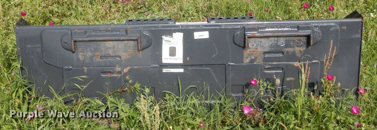 image for item IP9954 Bobcat  67"W skid steer bucket