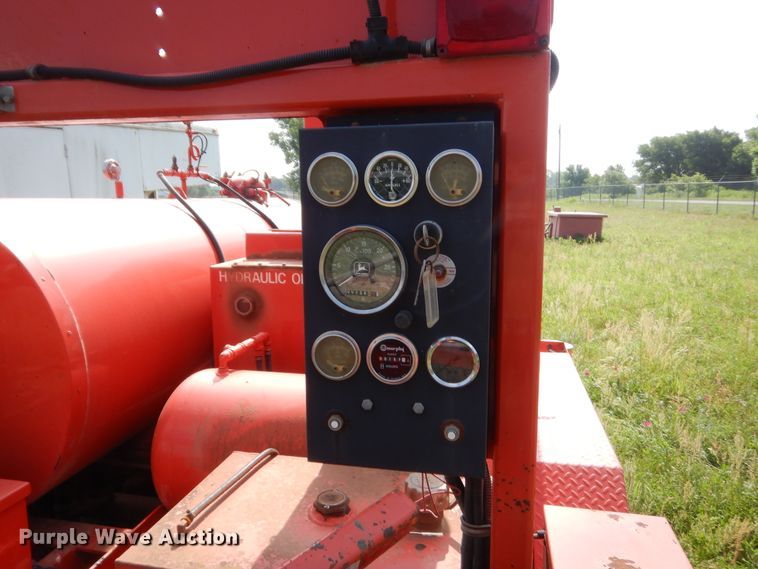 image for item IP9962 2003 Crafco Magnum  spray injection patcher