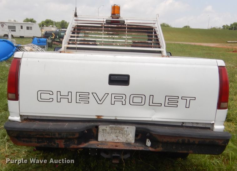 image for item IP9966 1998 Chevrolet C1500  pickup truck