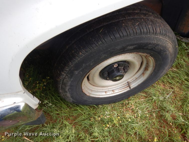 image for item IP9966 1998 Chevrolet C1500  pickup truck