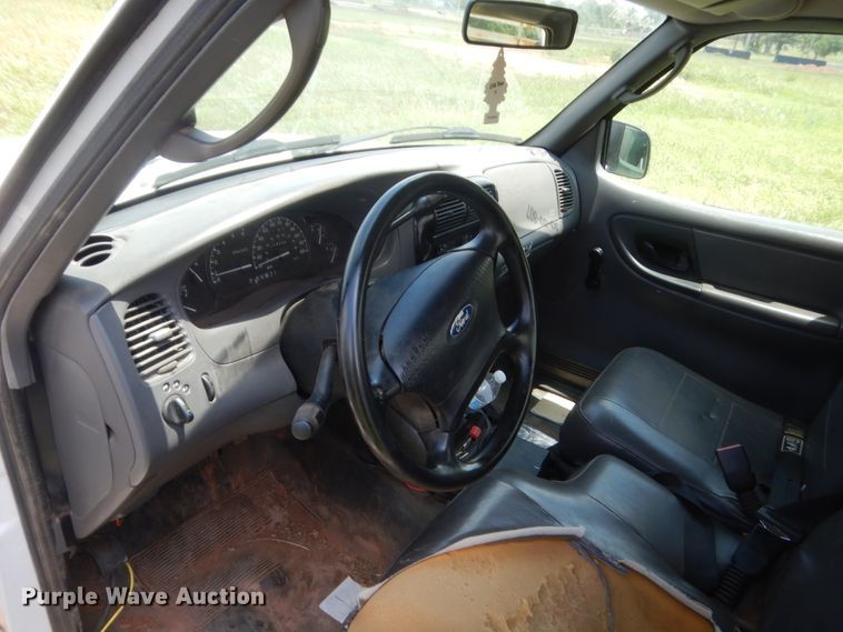 image for item IP9970 2003 Ford Ranger  pickup truck