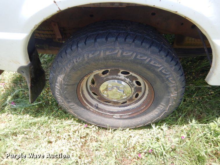 image for item IP9970 2003 Ford Ranger  pickup truck