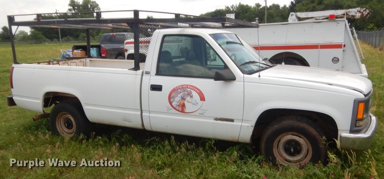 image for item IP9971 1995 Chevrolet C1500  pickup truck