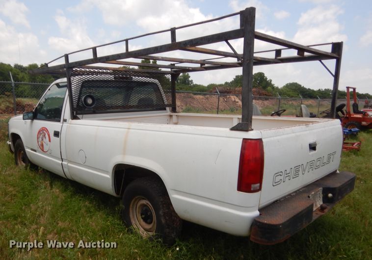 image for item IP9971 1995 Chevrolet C1500  pickup truck